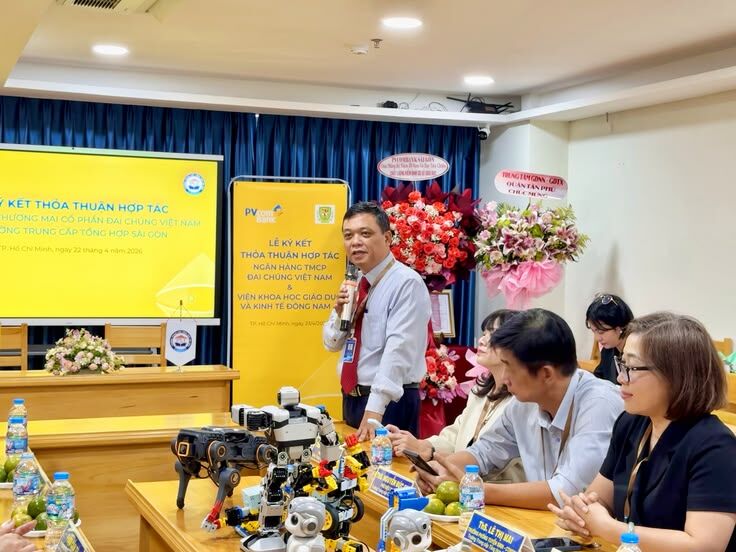 Viện ISA và Ngân hàng TMCP Đại Chúng Việt Nam (PVcomBank) ký kết hợp tác chiến lược, tăng cường kết nối giáo dục - tài chính trong bối cảnh chuyển đổi số!