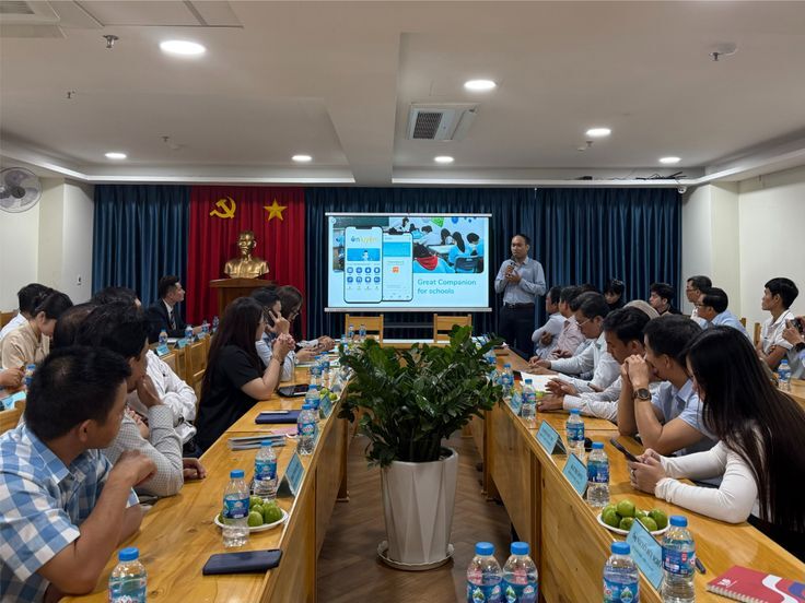 Hội thảo “AI Edu Tour 2025 - Kết nối Trí tuệ nhân tạo và Giáo dục tương lai”