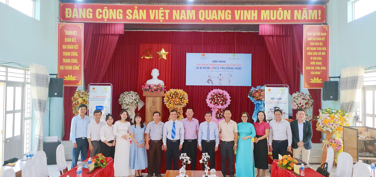 Hội nghị Giải pháp triển khai đề án Giáo dục AI & Robotics trường học - Bước tiến mới trong chuyển đổi giáo dục